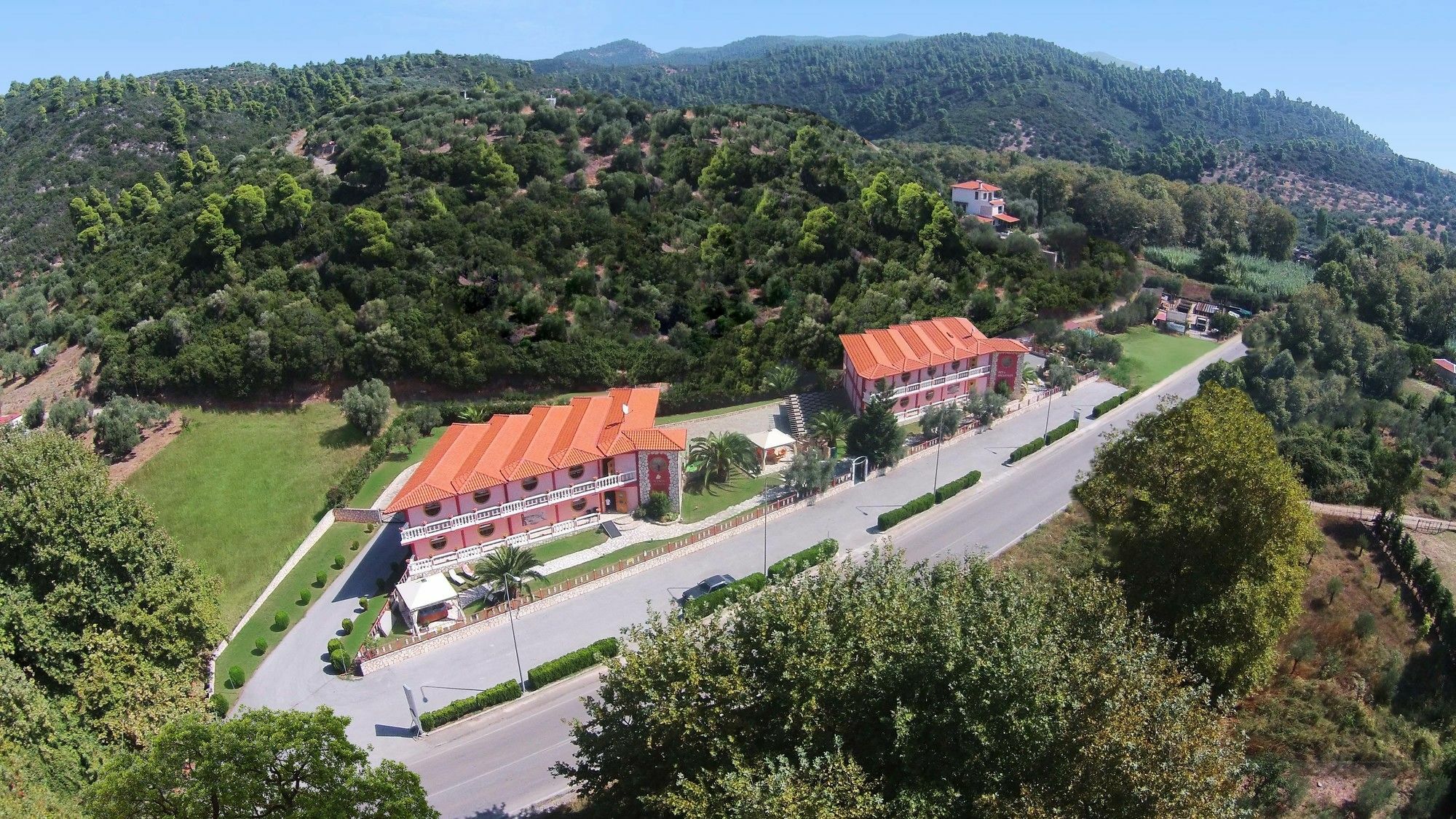 Ta 2 Pefka - Petros Italos Néos Marmarás Exterior foto